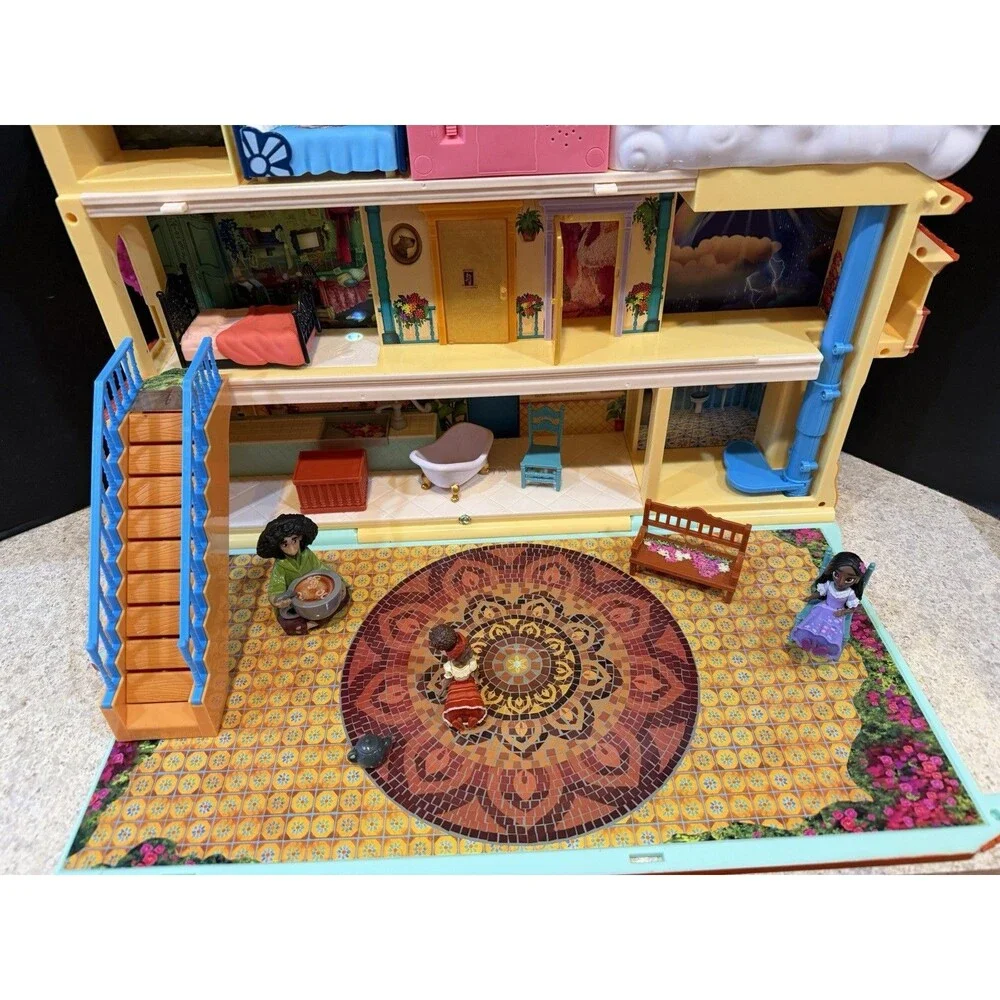 Disney Encanto Magical Casa Madrigal Playset House Lights & Sounds - Works